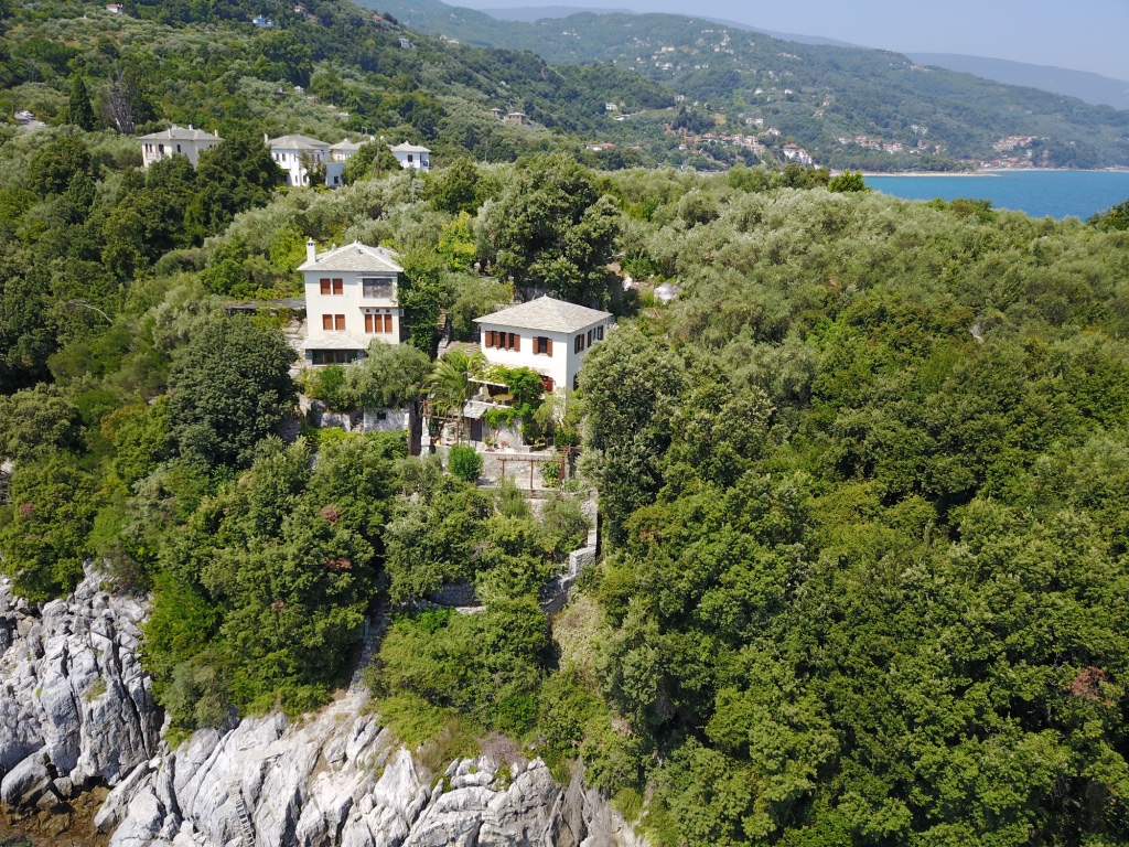 A special offer in Lefokastro!